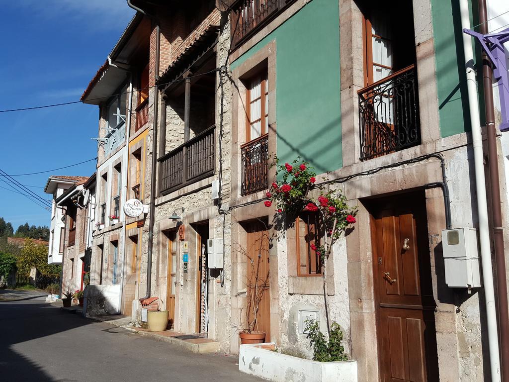 El Juacu Guest House Llanes Exterior photo